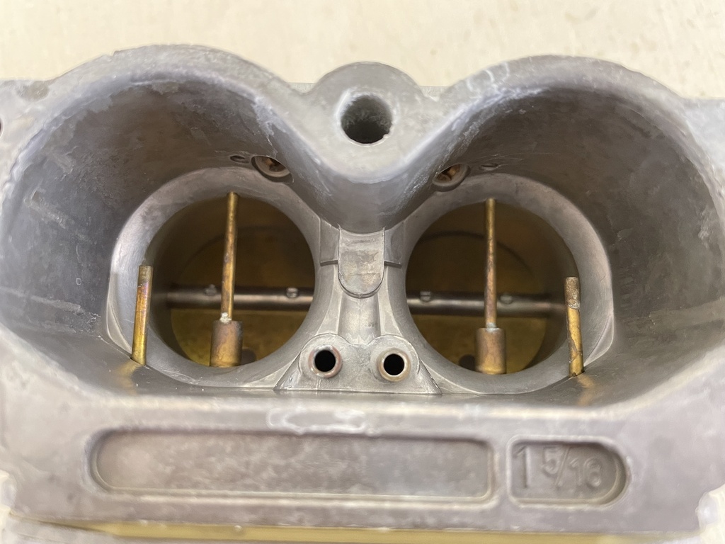 91 - 1997 Evinrude Johnson 112 115 HP 2 Stroke Outboard Carburetor Set 0437205