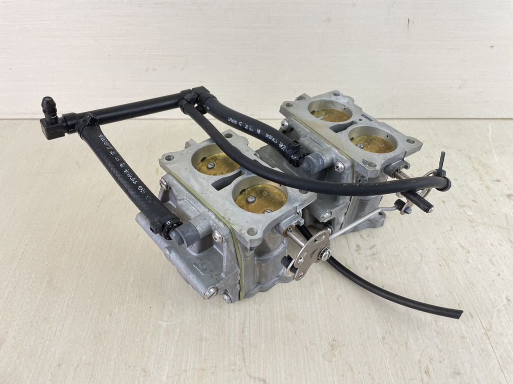 91 - 1997 Evinrude Johnson 112 115 HP 2 Stroke Outboard Carburetor Set 0437205