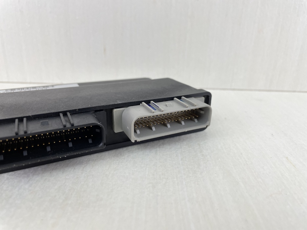 Honda BF 60 HP 4 Stroke Outboard Engine Control Unit ECU 34750-ZZ3-043