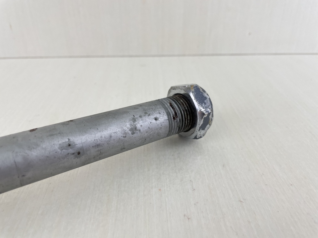 2002 + Yamaha 8 9.9 15 HP 4 Stroke Outboard Clamp Bracket Bolt Tilt Tube 63W-43131-01-00