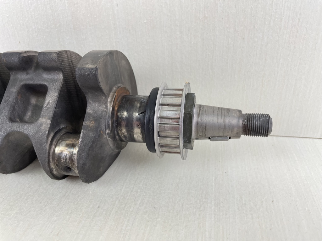 2002 Yamaha 15HP 4 Stroke Outboard Crankshaft Crank Assembly 66M-11411-00-00