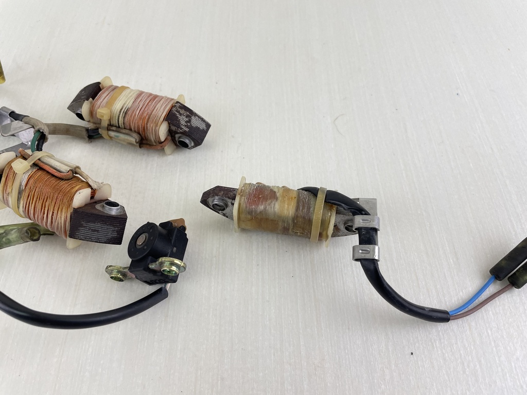 00-2006 Yamaha 9.9 15 HP 4 Stroke Outboard Charge Pulser Lighting Coil 