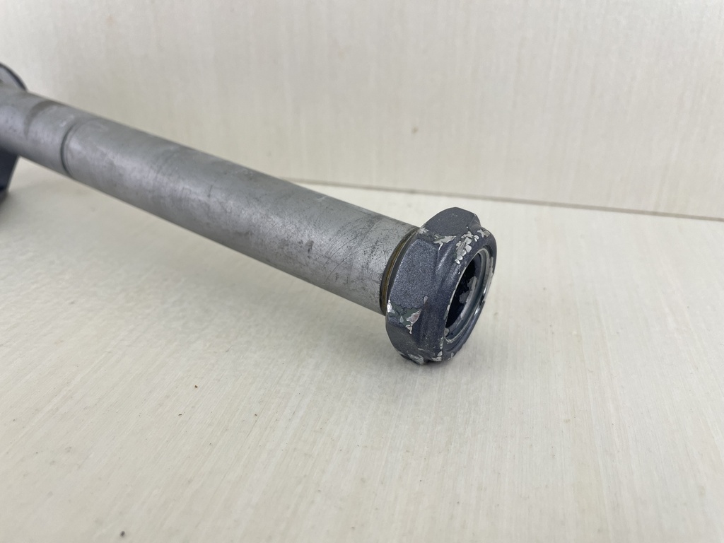 Yamaha 6 8 HP 4 Stroke Outboard Tilt Tube Clamp Bolt 68T-43131-00-00