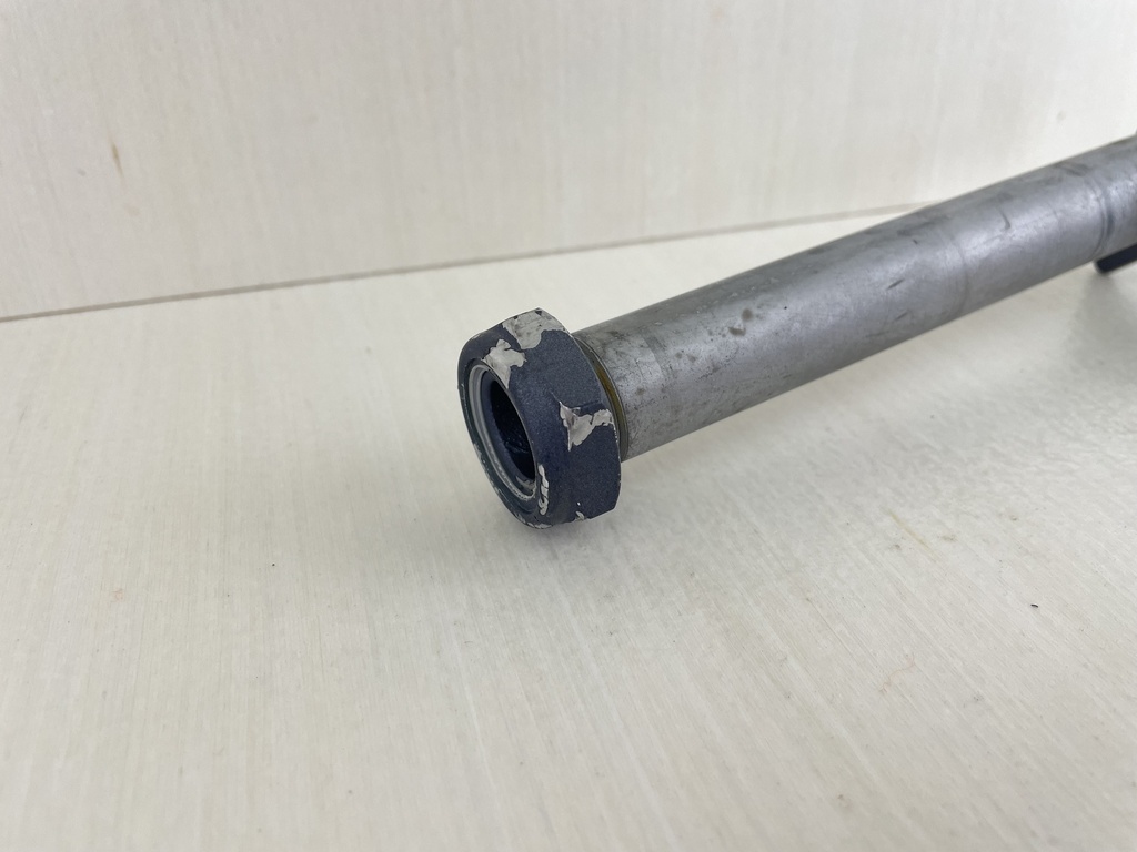 Yamaha 6 8 HP 4 Stroke Outboard Tilt Tube Clamp Bolt 68T-43131-00-00