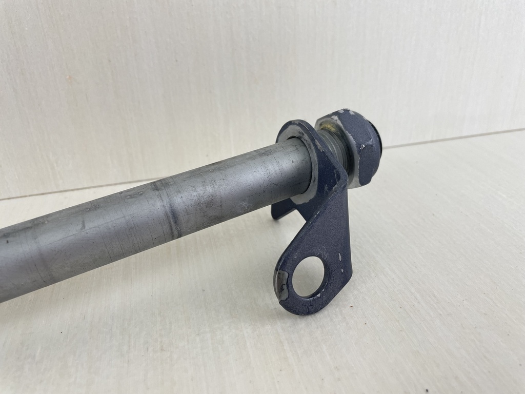 Yamaha 6 8 HP 4 Stroke Outboard Tilt Tube Clamp Bolt 68T-43131-00-00