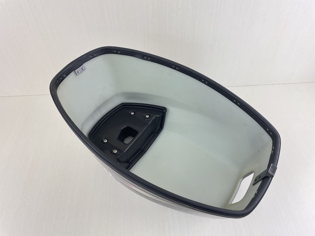 05-2010 Yamaha 8HP 4 Stroke Outboard Top Cowling Cover Lid 60S-G2610-00-4D