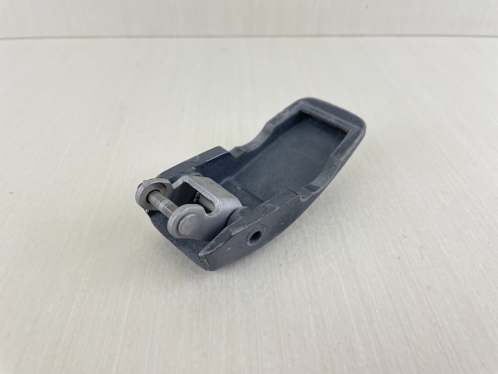 96-2004 Yamaha 50HP 4 Stroke Outboard Cowling Plate Clamp 62Y-42828-00-4D 