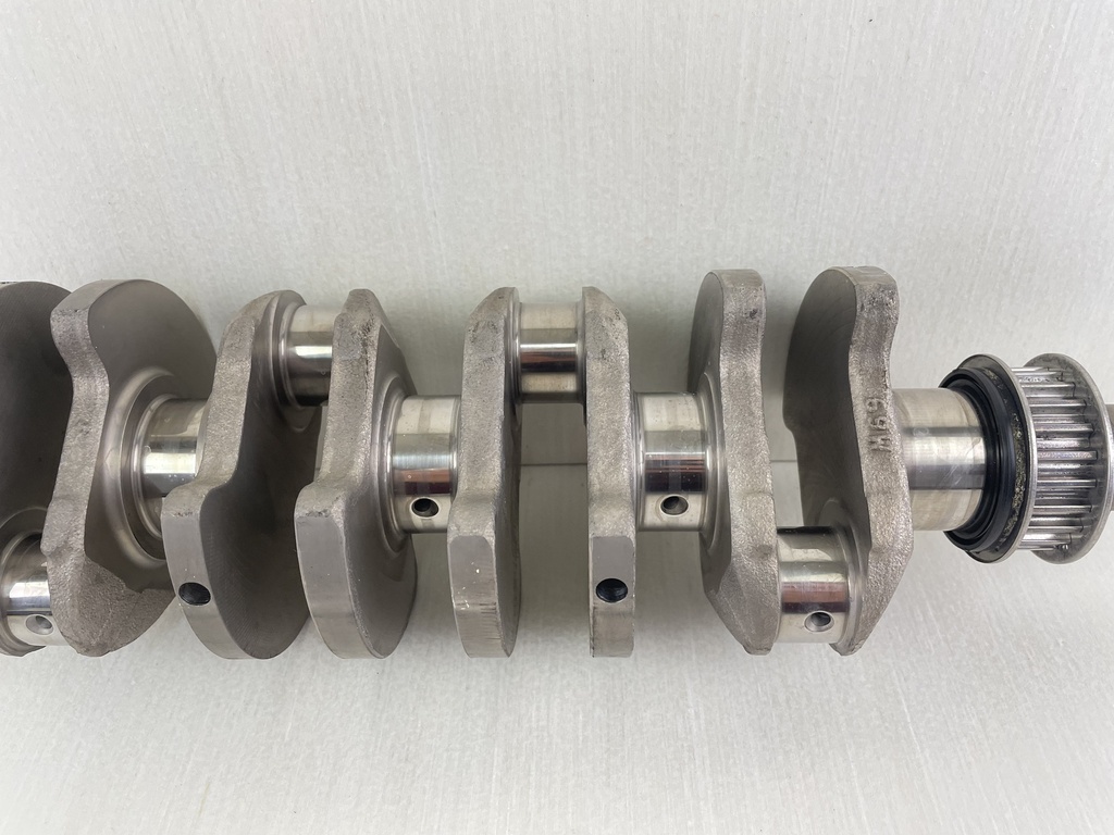 02-2005 Yamaha 50 60 HP 4 Stroke Outboard Crankshaft Crank 69W-11411-00-00