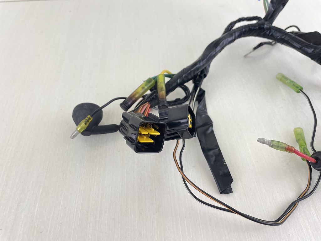 02-2003 Yamaha 50HP 4 Stroke Outboard Engine Wire Harness 64J-82590-30-00