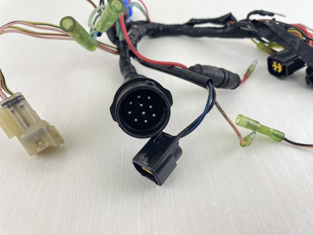 02-2003 Yamaha 50HP 4 Stroke Outboard Engine Wire Harness 64J-82590-30-00