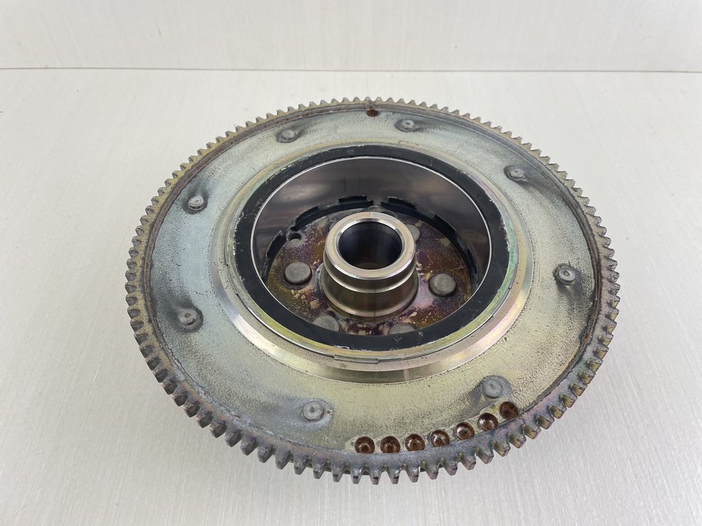 2000-2014 Yamaha 115HP 4 Stroke Outboard Rotor Flywheel 68V-81450-00-00