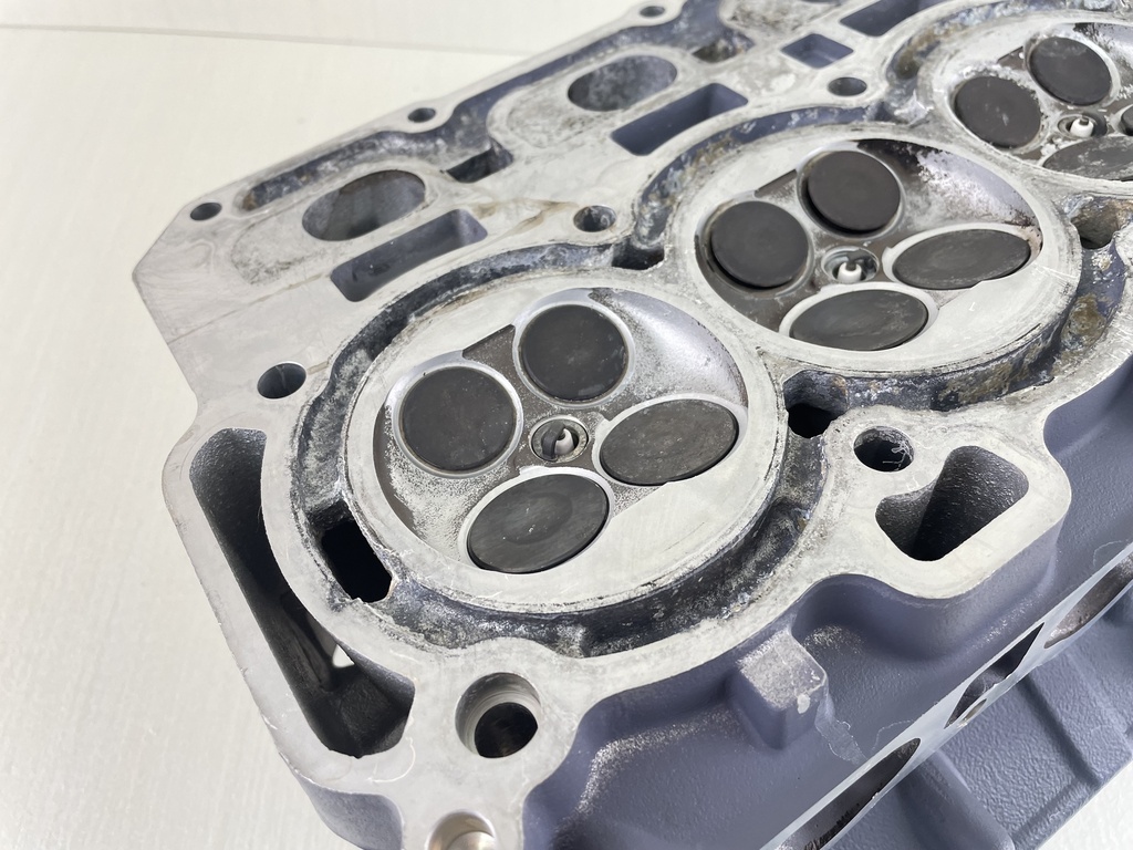 2000-2011 Yamaha 115HP 4 Stroke Outboard Cylinder Head 68V-W009A-01-1S