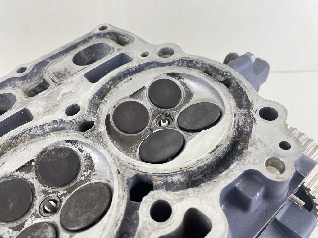 2000-2011 Yamaha 115HP 4 Stroke Outboard Cylinder Head 68V-W009A-01-1S