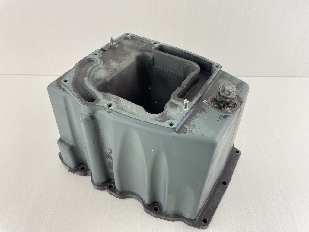 2001 Yamaha F 115 HP 4 Stroke Outboard Oil Pan 67F-15311-00-5B