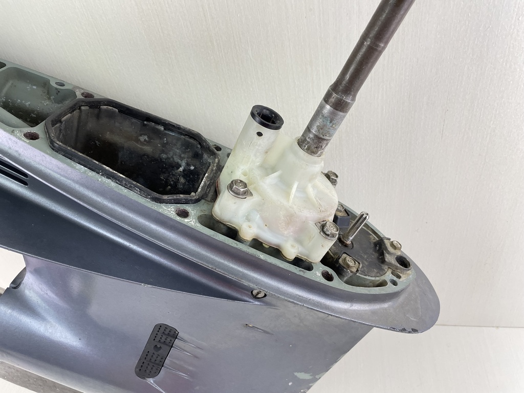 69J-45300-22-8D Yamaha 200 225 HP 25" XL Lower Unit Gear Case RH 2002-2015 - Resealed