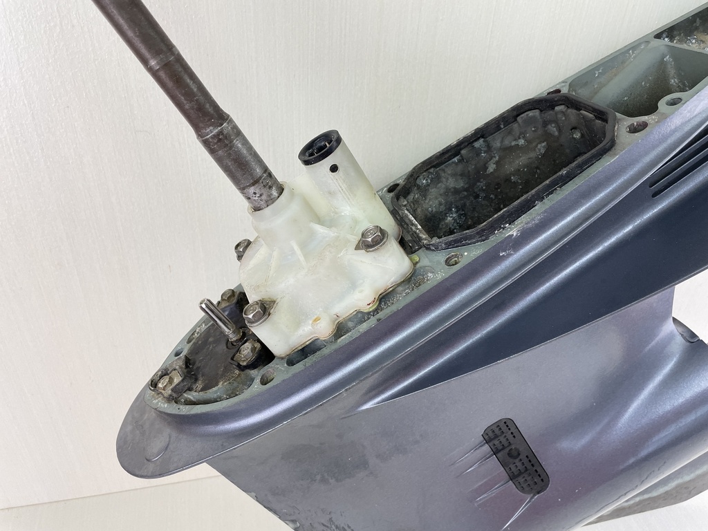 69J-45300-22-8D Yamaha 200 225 HP 25" XL Lower Unit Gear Case RH 2002-2015 - Resealed