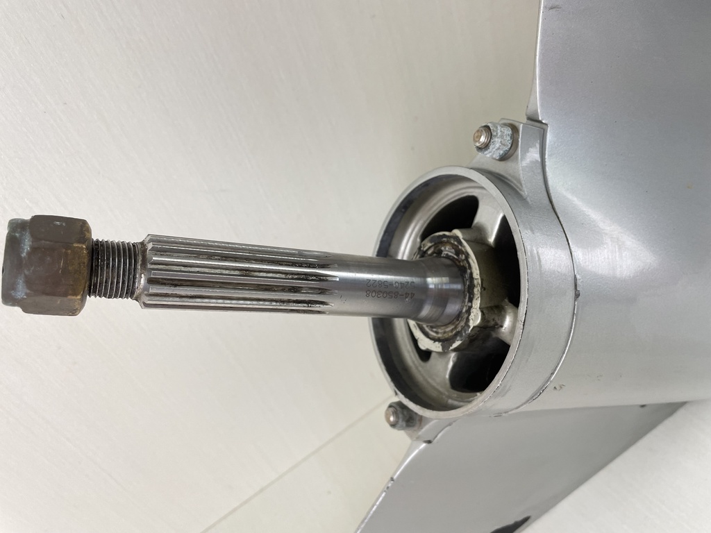 1997 Honda 90HP 4 Stroke Outboard 25" XL Lower Unit Gear Case 41100-ZW1-711ZA