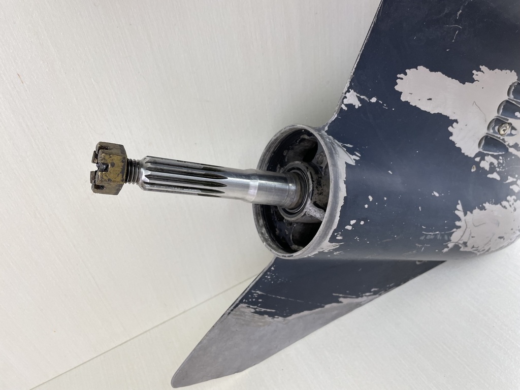 1996 Evinrude 90HP 20" Lower Unit Gear Case 0435474 5000356