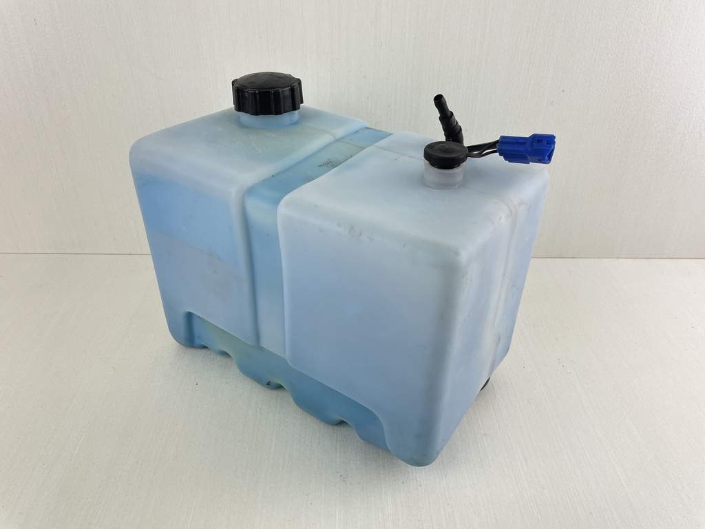 Yamaha Outboard 2 Stroke 10.5L Remote Sub Oil Tank With Pump & Sensor