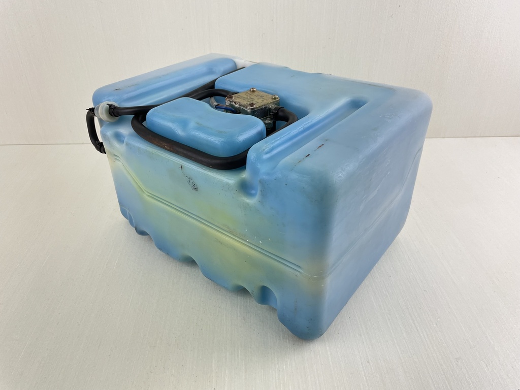 Yamaha Outboard 2 Stroke 10.5L Remote Sub Oil Tank With Pump & Sensor