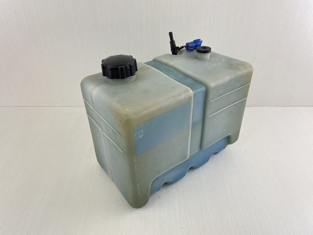 Yamaha Outboard 2 Stroke Remote Sub Oil Tank With Pump & Sensor 10.5L