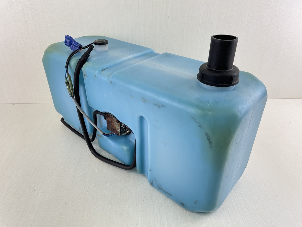 Yamaha Outboard 2 Stroke 5 Gallon Oil Tank Reservoir W/ Pump 6E5-21733-30-00