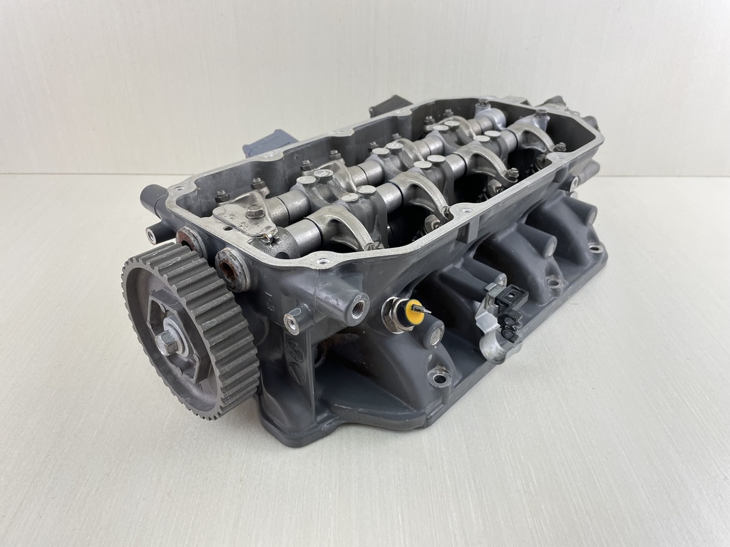 1997 Honda 90HP 4 Stroke Outboard Engine Cylinder Head 12210-ZW1-010ZA - Parts