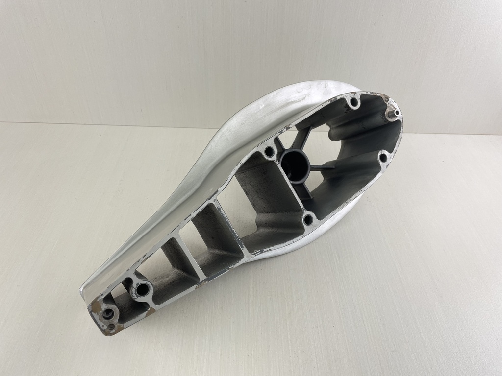 1997 Honda 90HP 4 Stroke Outboard Engine Extension Assembly 40202-ZW1-710ZA