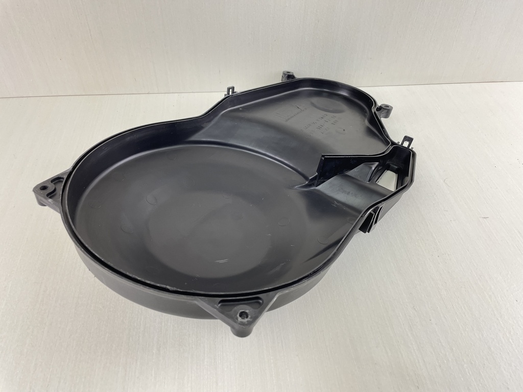 97+ Honda 75 90 HP 4 Stroke Outboard Timing Belt Cover 11821-ZW1-000