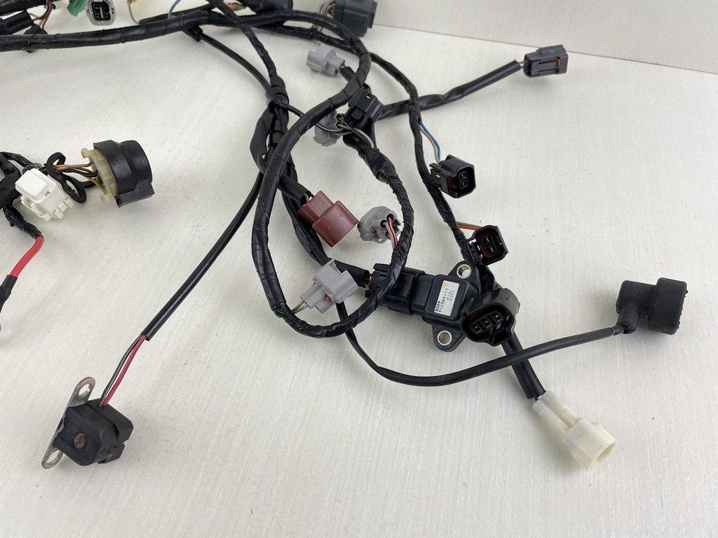 01-2011 Suzuki DF 90 100 115 140 HP 4 Stroke Outboard Engine Wire Harness 