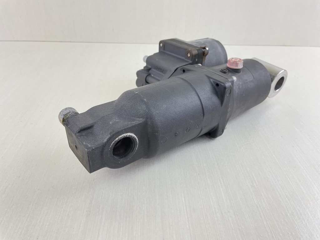 Suzuki DF 60 70 90 115 HP 4 Stroke Outboard Power Trim Tilt Unit Assembly