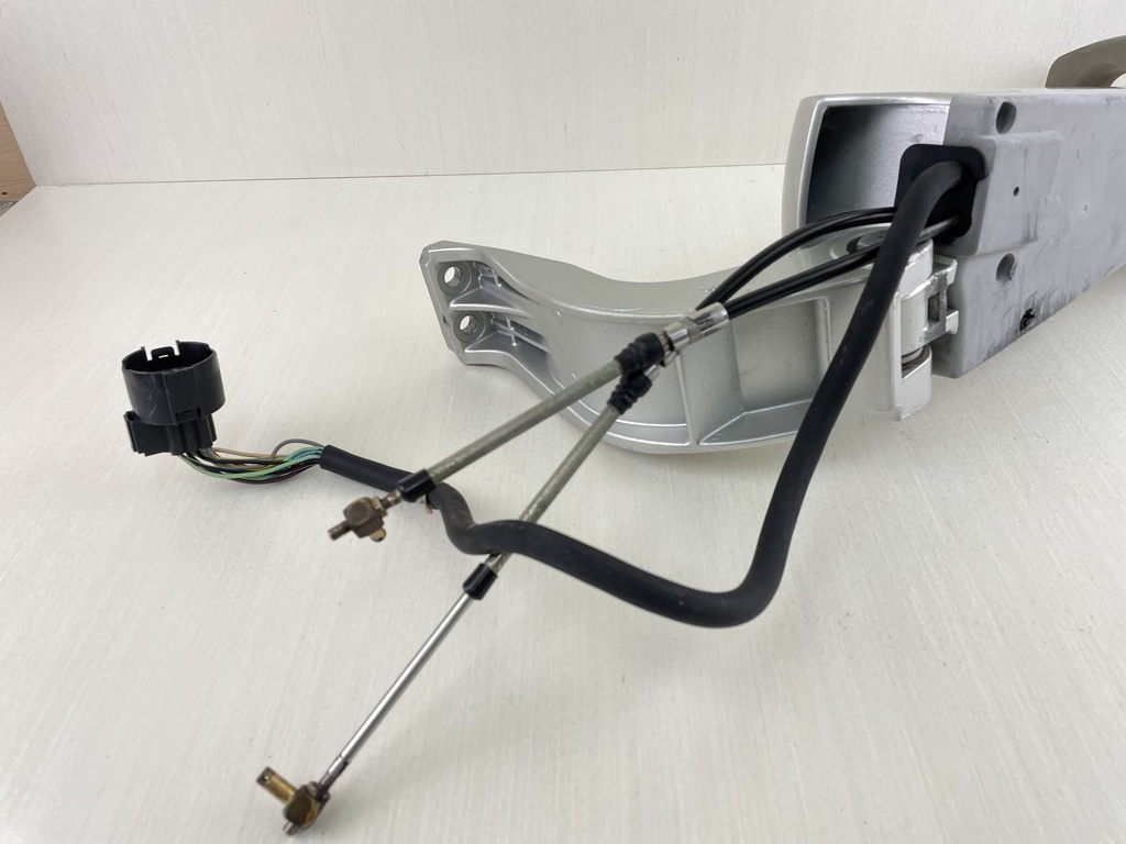 2004 Honda 30HP 4 Stroke Outboard Big Tiller Handle Steering Setup