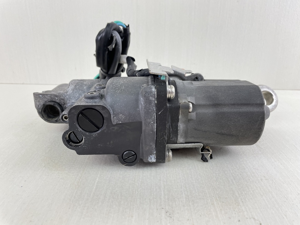 Honda 4 Stroke Outboard 25 30 HP Power Trim Unit Assembly 56000-ZW2-F17