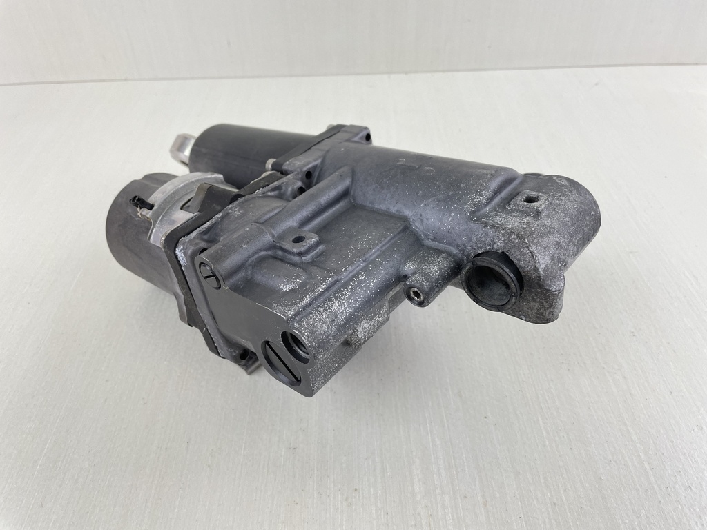 Honda 4 Stroke Outboard 25 30 HP Power Trim Unit Assembly 56000-ZW2-F17