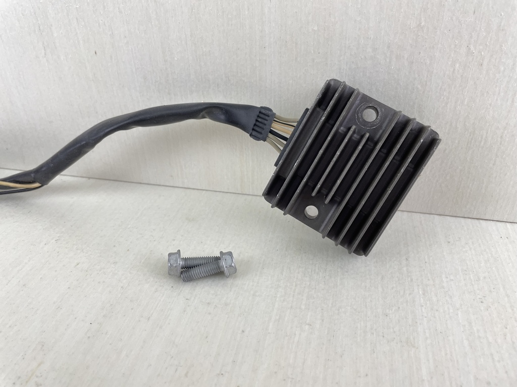 2004+ Honda 25 30 HP 4 Stroke Outboard Rectifier Regulator 31750-ZW2-F01