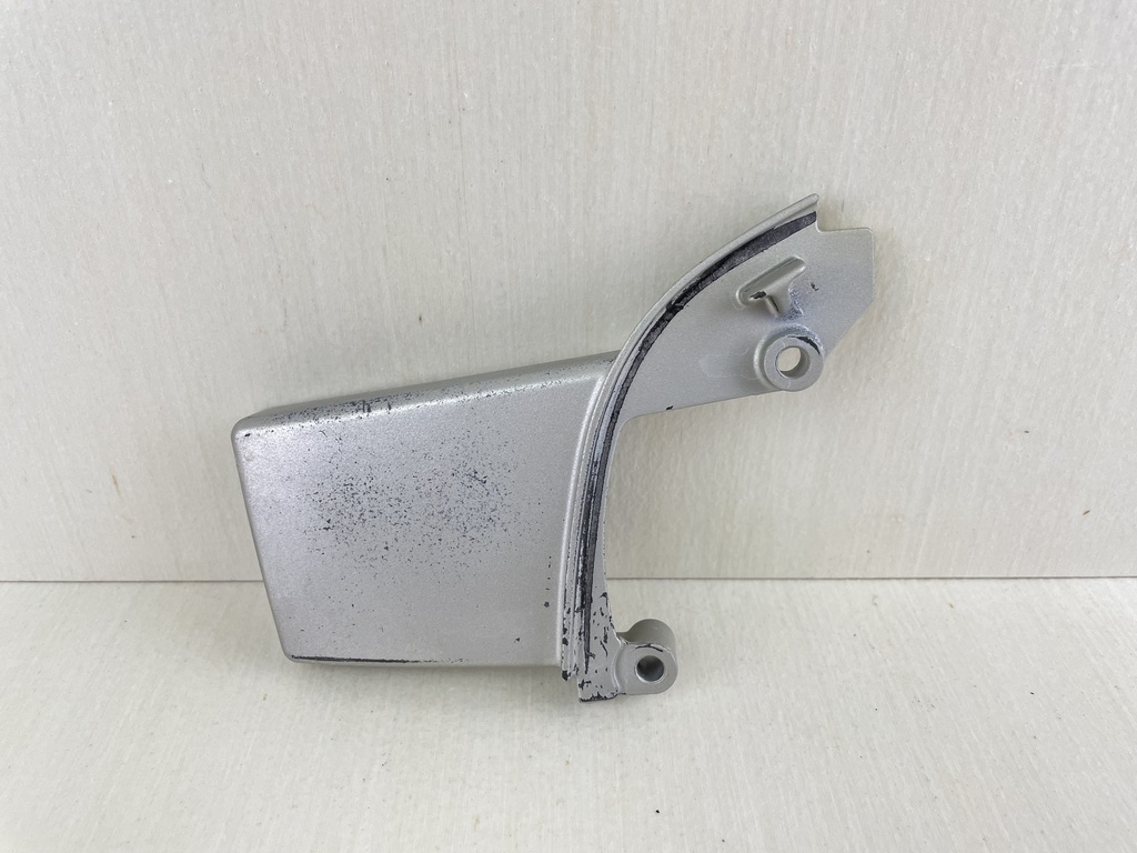 Honda 25 30 HP 4 Stroke Outboard Case Cable Cover Plate 40151-ZV7-000ZA