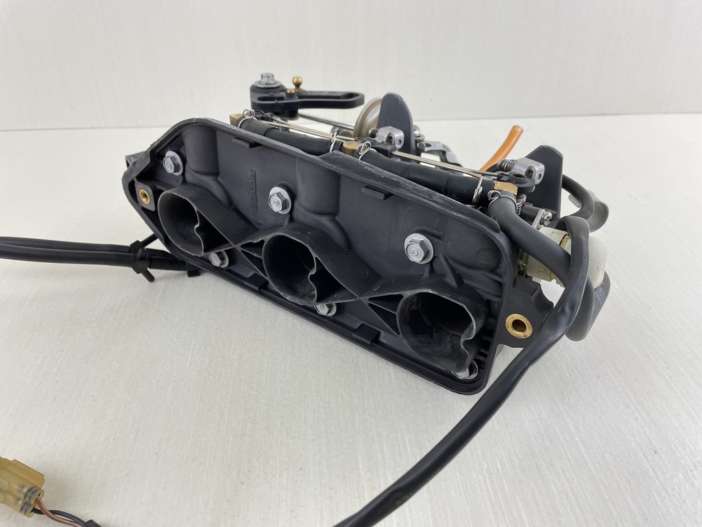 2004 Honda 30HP 4 Stroke Outboard Carburetor Set 1 2 3