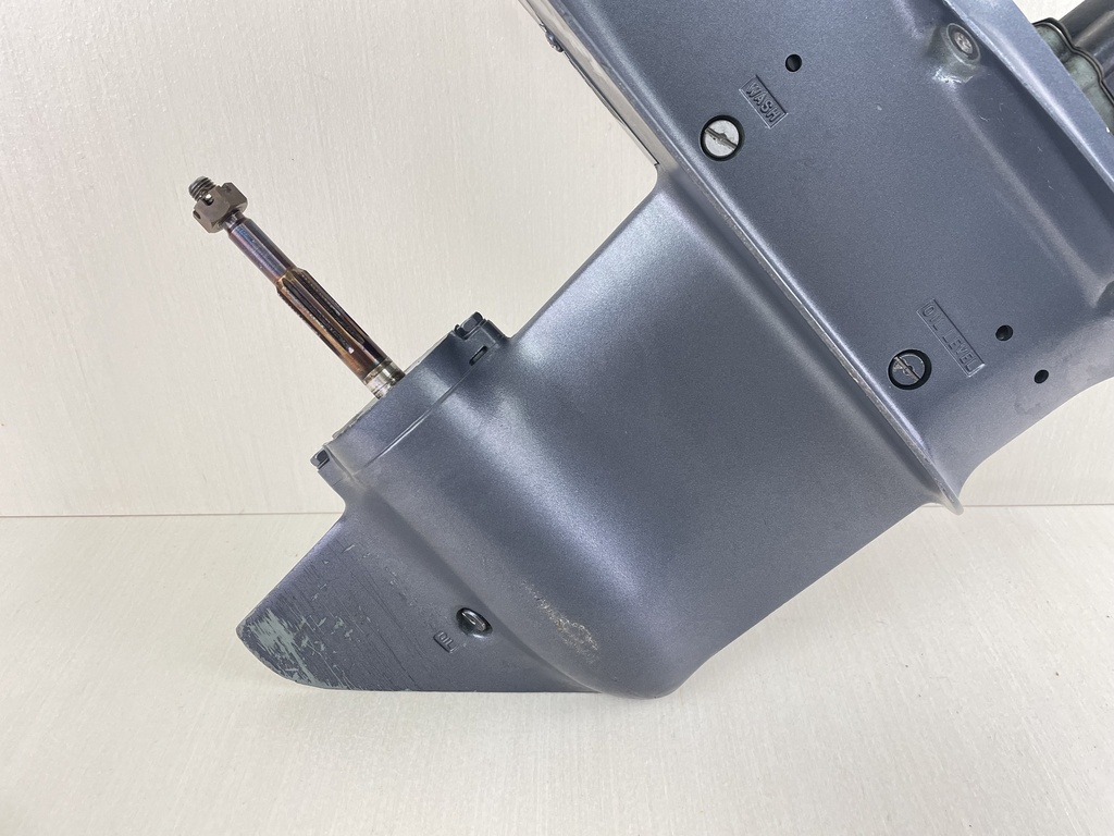 94 - 2005 Yamaha 9.9HP 4 Stroke Outboard 20" Lower Unit Gear Case