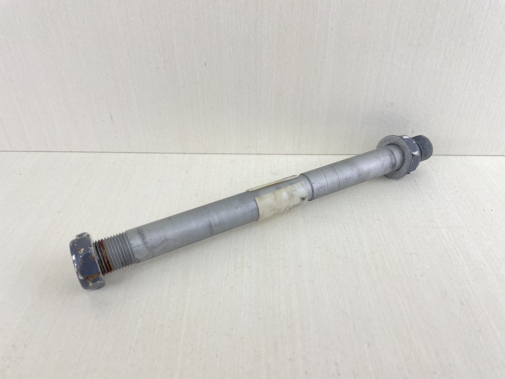 Yamaha 9.9HP Outboard Tilt Tube Clamp Bracket Bolt 6G8-43131-00-00