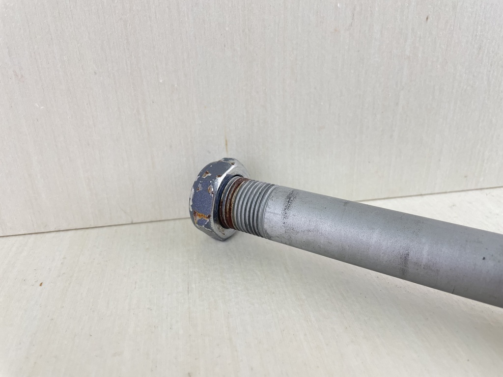 Yamaha 9.9HP Outboard Tilt Tube Clamp Bracket Bolt 6G8-43131-00-00