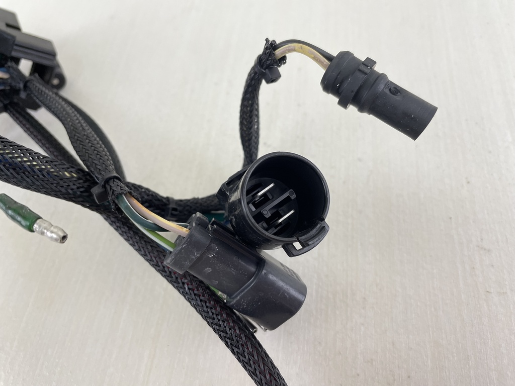 Johnson Evinrude BRP Outboard Power Trim Tilt Relay & Harness 0586228