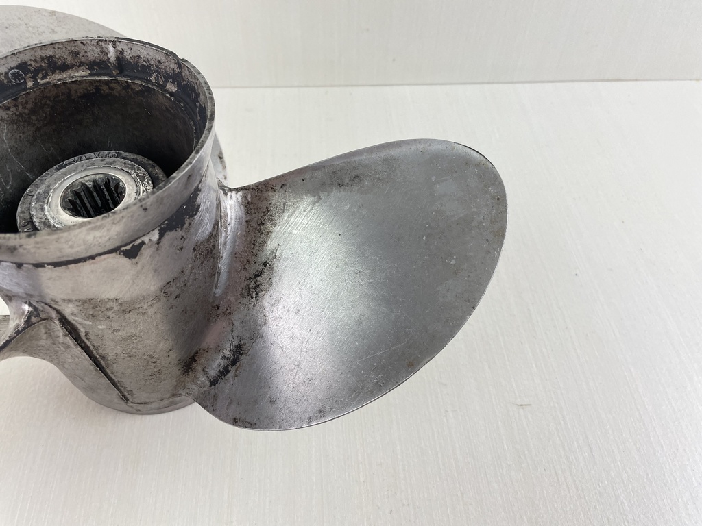 Evinrude Johnson Stainless Steel Propeller 13 3/4 x 15 389949