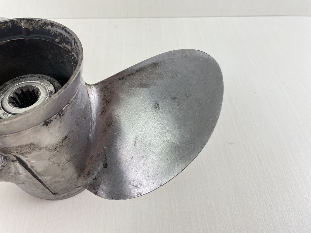 Evinrude Johnson Stainless Steel Propeller 13 3/4 x 15 389949