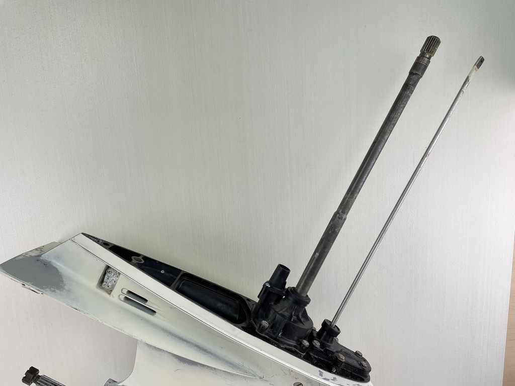 5004632 Evinrude Johnson 1995-2005 20" Lower Unit Gear Case V4 90 115 HP