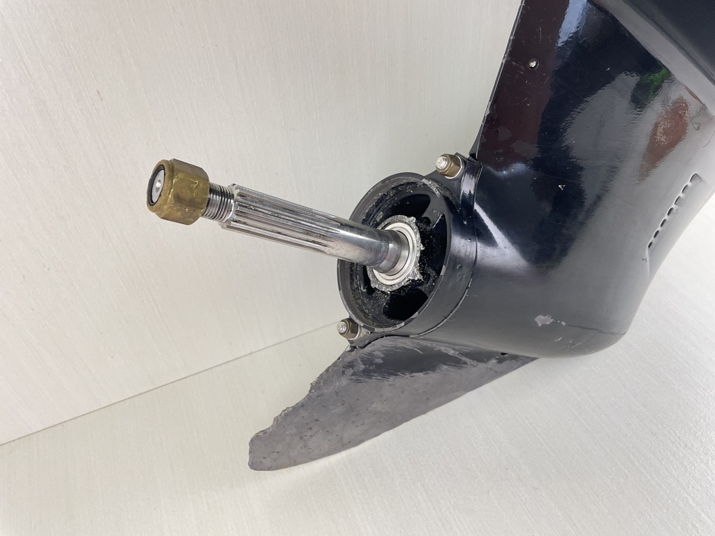 2012 + Mercury 40 50 60 HP 4 Stroke 20" Lower Unit Gear Case 2.33:1 8M0118186