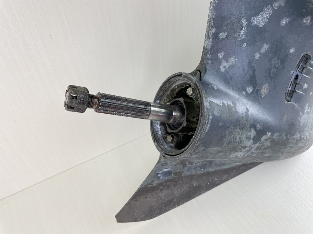 69J-45300-22-8D Yamaha 200 225 HP 25" XL Lower Unit Gear Case RH 2002-2015