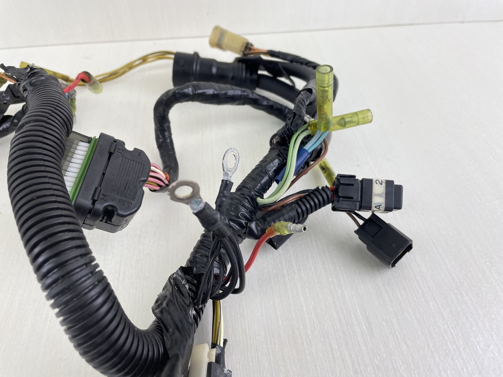 2002 Yamaha 30HP F30 Outboad Engine Wire Harness 67C-82590-20-00  