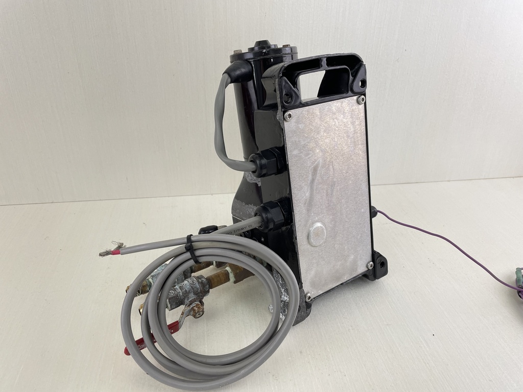 SeaStar Marine Hydraulic Power Assist Steering Unit PA1200-2 PA1200 - Used