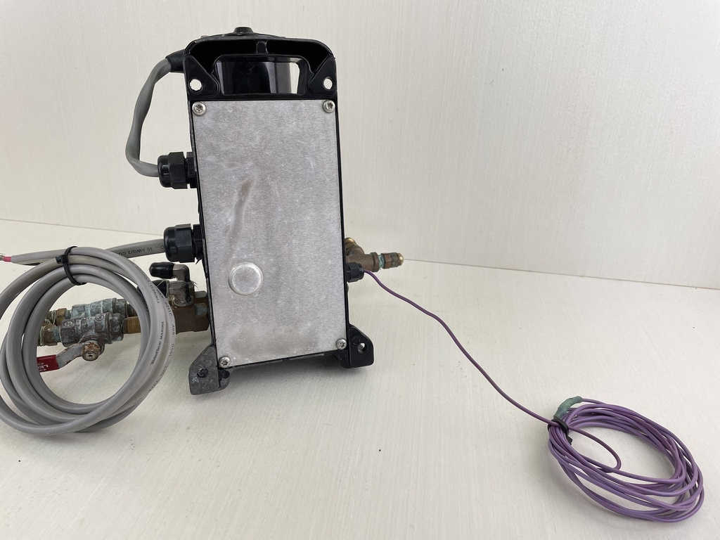 SeaStar Marine Hydraulic Power Assist Steering Unit PA1200-2 PA1200 - Used