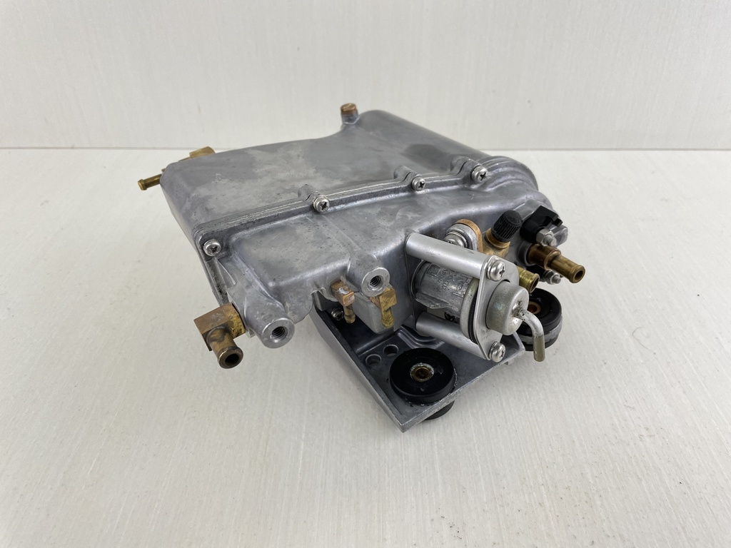 2001 Mercury 250HP 2 Stroke Outboard EFI Vapor Separator Tank Fuel VST 8140111